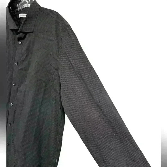 CALVIN KLIEN BLACK COTTON BUTTON DOWN WITH WHITE PIN STIPES SIZE XXL/TTG - Picture 3 of 8